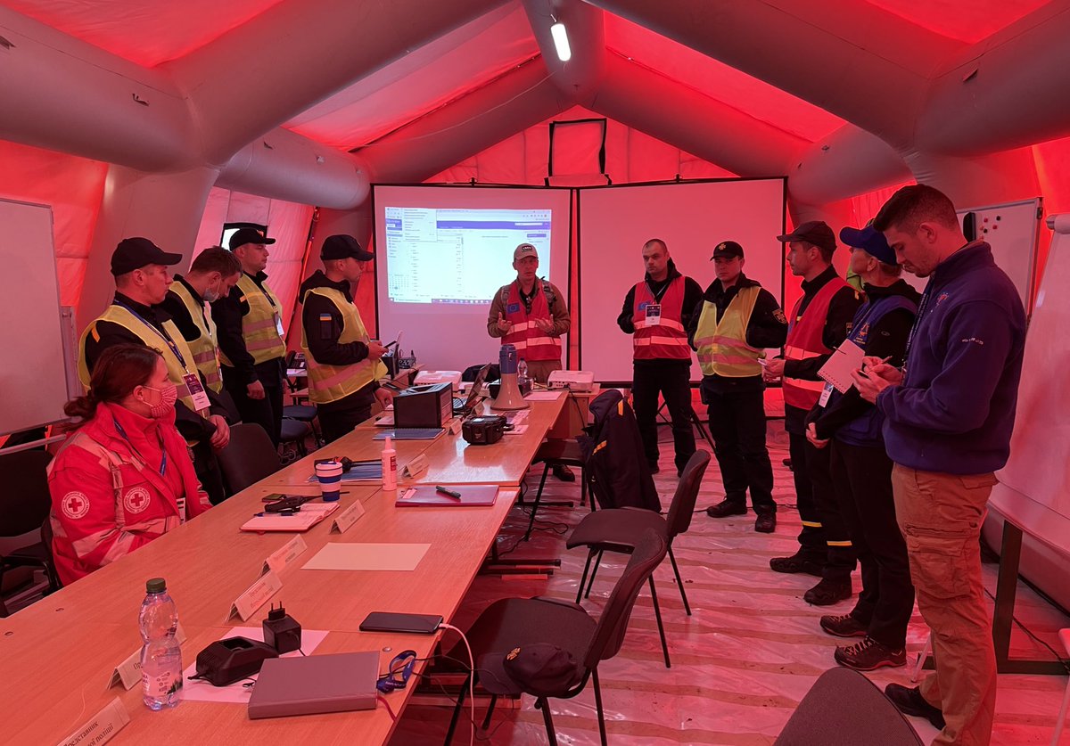 ICCSS_EU's tweet photo. We are starting the last day of EU-CHEM-REACT-2 field exercises ๐บ๐ฆ ๐ช๐บ๐ต๐ฑ๐ฑ๐น๐ฒ๐ฉ๐ฑ๐ป@eu_echo #EUCivPro #ICCSS #ChemicalSecurity #ChemicalSafety #ECR2 The project and the FX are fundated by the European Union ๐ช๐บ https://t.co/upI6vzfaZv