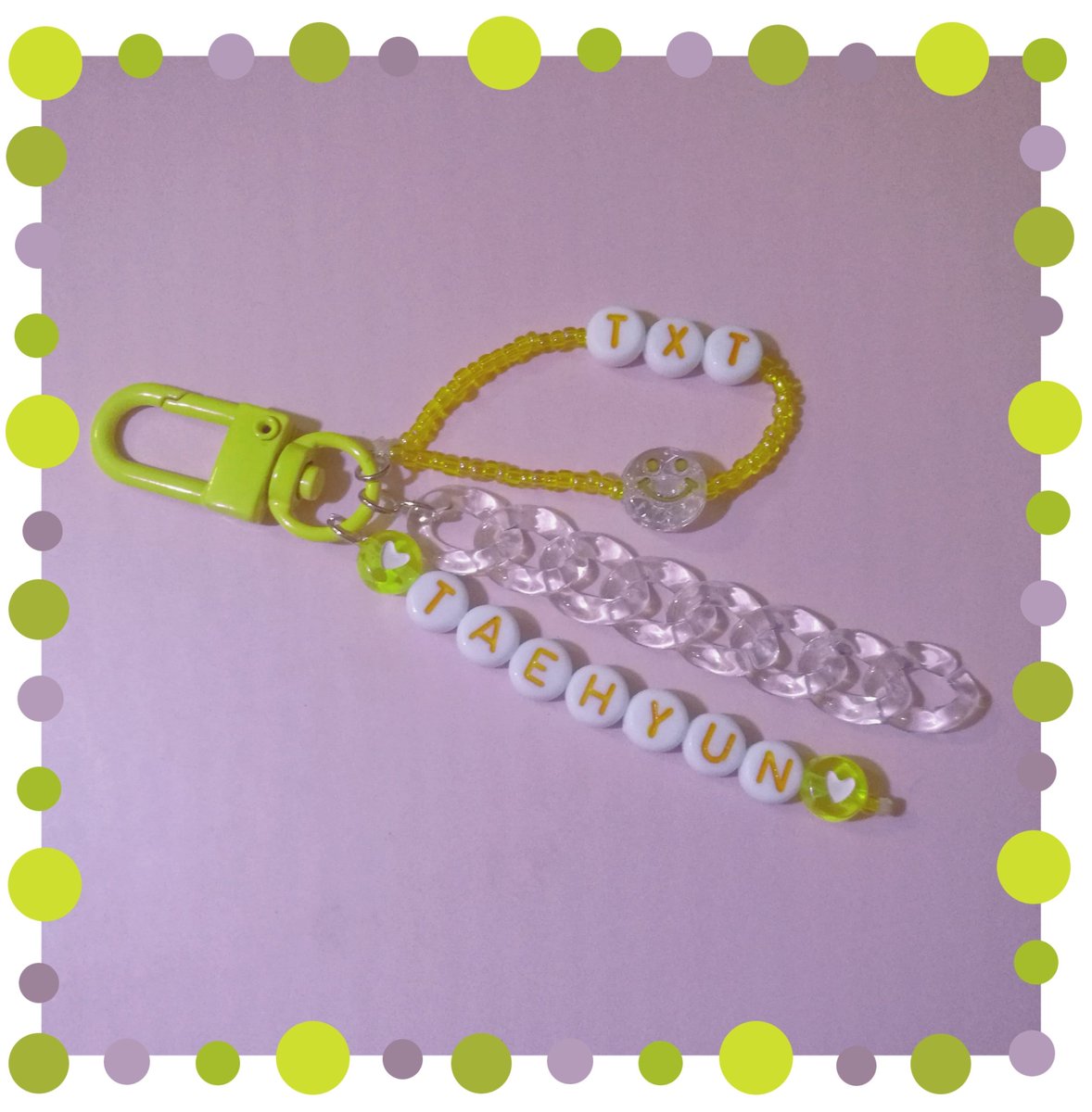 purplehertz's tweet photo. WTS | #pasartxt
✨ Keychain made for MOA!
✨ want a different one? I do customisation!
✨ RM10 for one
✨ DM is always open :) https://t.co/egYJomxFzI
