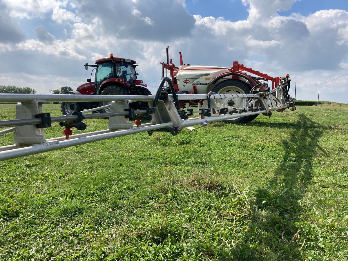 CRODIP's tweet photo. Nouvelle réglementation #contrôle #pulvé : à partir du 1er oct 2021, les pulvérisateurs non conformes suite au contrôle ne pourront plus être utilisés avant la remise en conformité. En cas de non remise en conformité avt 4 mois, le #certiphyto pourra être suspendu jusqu'à 6 mois https://t.co/r08RwosV6I