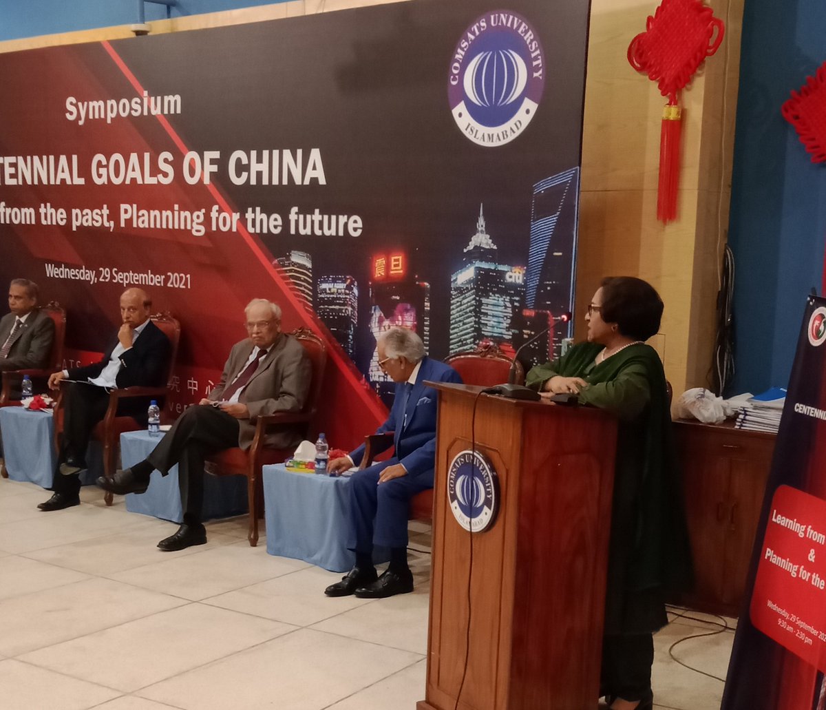 CSC_CUI's tweet photo. AMBASSADOR NAGHMANA ALAMGIR HASHMI @AmbNaghmanaHash with an educational background in Political Science and English literature, She has a distinguished carrier, spanning over 37 years.
@zhang_heqing @pcipakchina @CPEC_Official
#COMSATSUniversity #CSC_CUI #China https://t.co/bbwrvsehsk