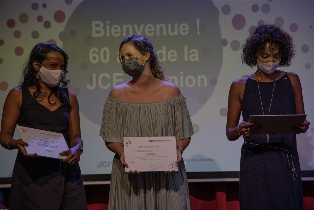 La JCE Saint Denis de La Reunion met en avant le rôle de la femme dans la hiérarchie sociale.

Notre présidente <a href="/annelaurepayet/">Anne-Laure Payet</a> et notre co-directrice Manon Charlanes de la commission 60 ans sont une belle illustration de ces valeurs