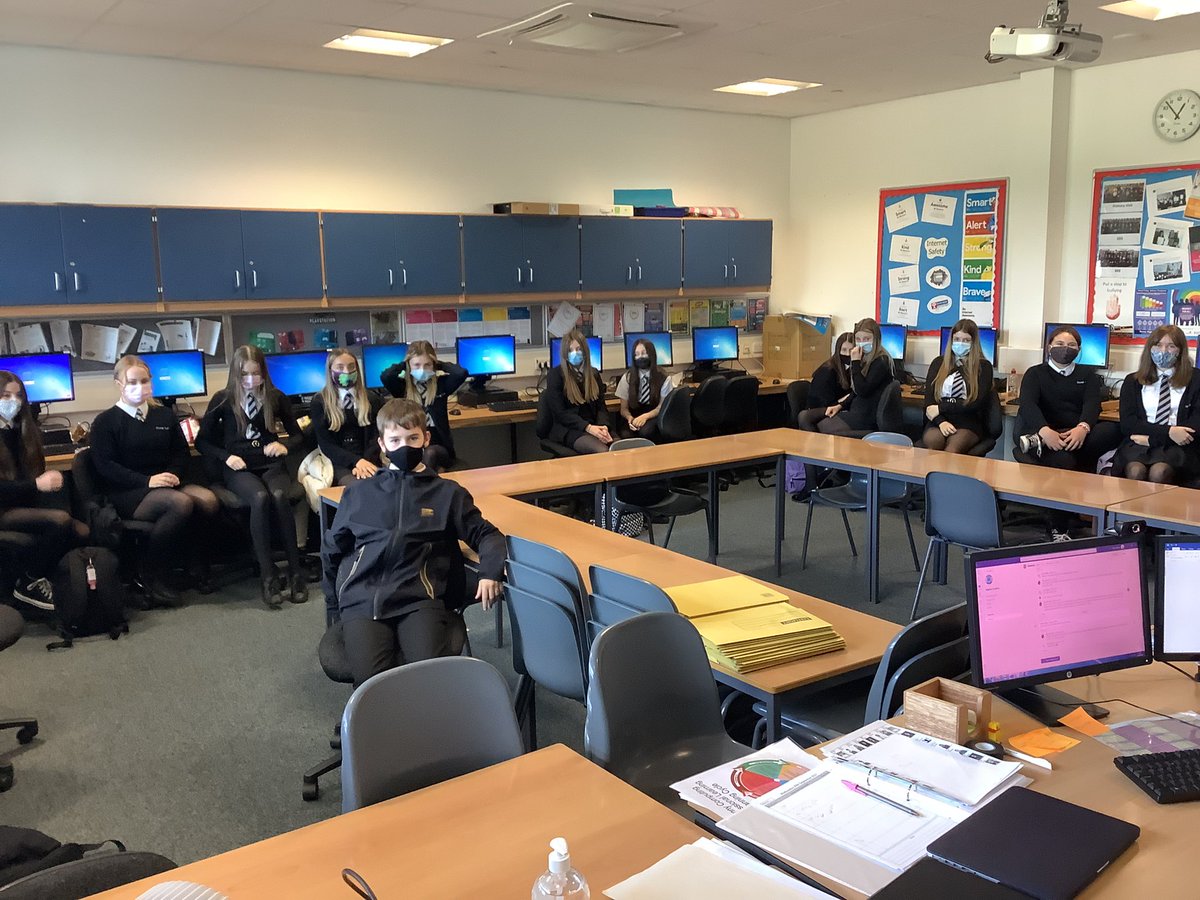 First meeting of our new Digital Leaders this lunchtime! Welcome to the team 😊 #digitalleaders #team #digitalskills #leadership #learning