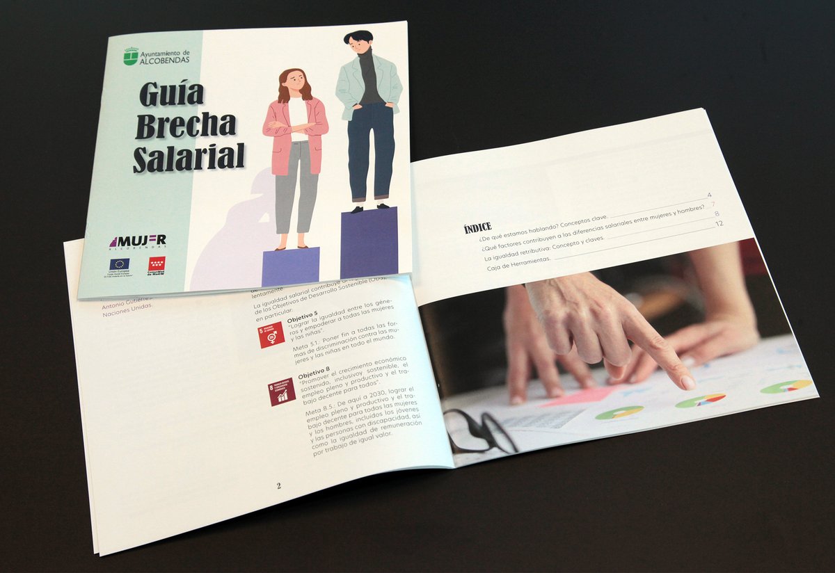 Alcobendas_ayto's tweet image. Esta mañana se ha presentado en #Alcobendas la Guía sobre Brecha Salarial de Género 👩👨en @GrupoVASS.
Alcalde @R_sanchezacera: &quot;El Ayuntamiento presenta esta guía en VASS porque es un ejemplo de buenas prácticas empresariales de conciliación e igualdad&quot;.
bit.ly/3ATWygL