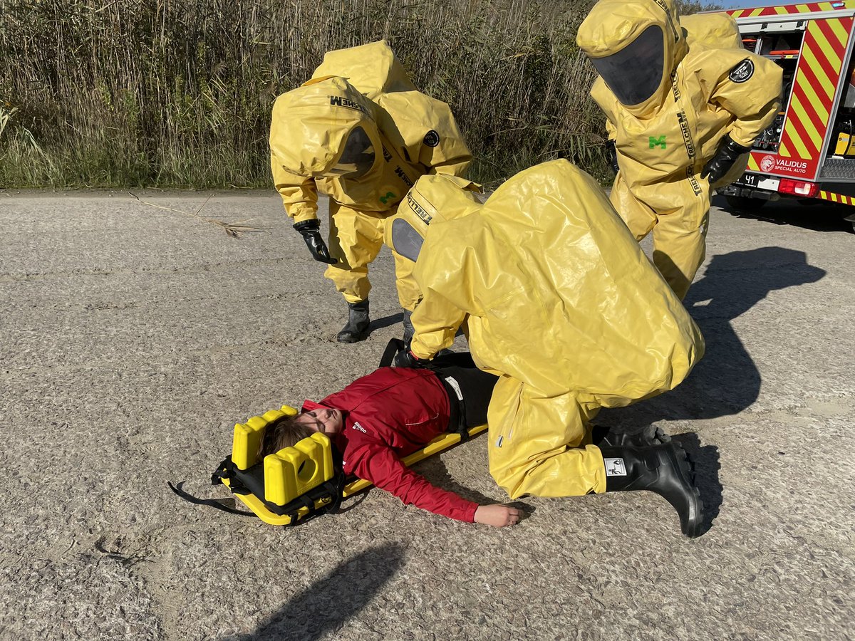 ICCSS_EU's tweet photo. During the Field Experience EU-CHEM-REACT-2 international participants practiced many action scenarios related to mitigating the effects of chemical, biological and radioactive hazards @eu_echo #ECR2 #ChemicalSecurity #ICCSS #EUCivPro https://t.co/4q6UpqAZ3N