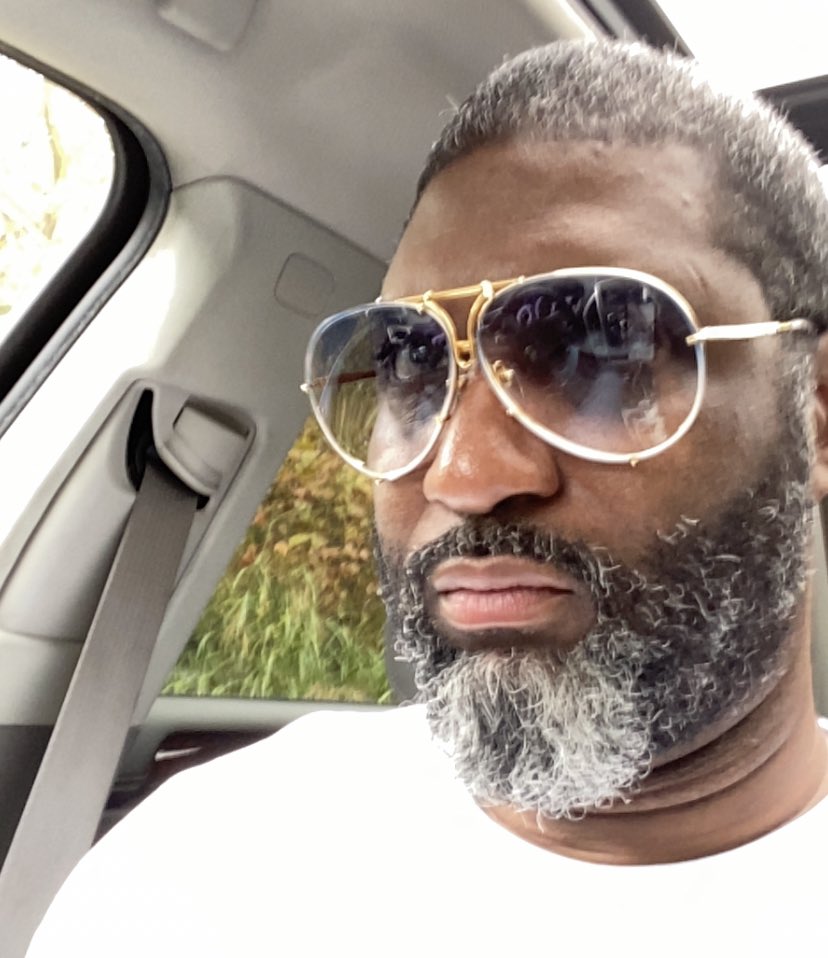 HeatWilliams's tweet photo. I’m looking forward to going all white. #viral https://t.co/OjwV6vk2Q0