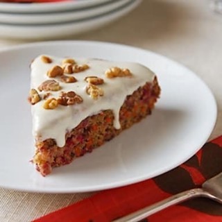 This vegan Cranberry-Carrot Cake is festive and luscious, but with a minimum of fat and a plethora of fresh fruit (and a vegetable!) in the batter, not the least bit guilt-inducing. #vegetarian #vegan⁠
⁠
Recipe >>>vegkitchen.com/cranberry-carr…