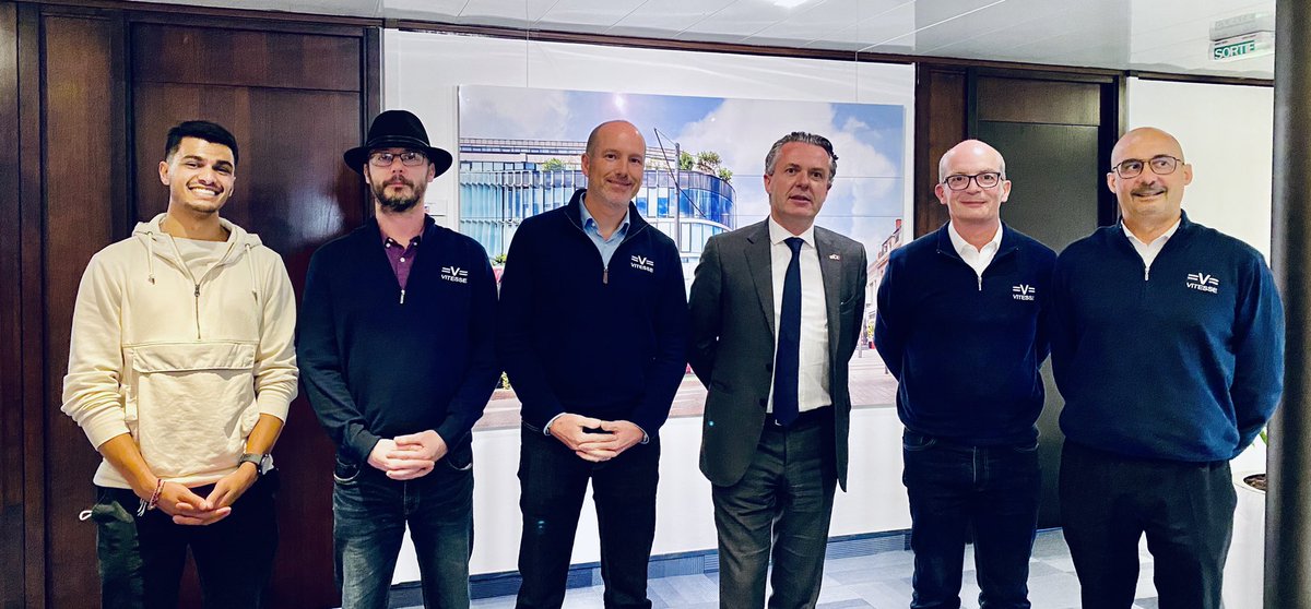 Venus de la Sillicon Valley, ils choisissent #Angers pour implanter leur antenne en Europe.
L’installation d’une entreprise à la pointe technologie qui développe la 1ère plateforme no-code d’automatisation industrielle confirme notre dynamisme économique.
Welcome <a href="/FullSpeedAuto/">FullSpeedAutomation</a> !
