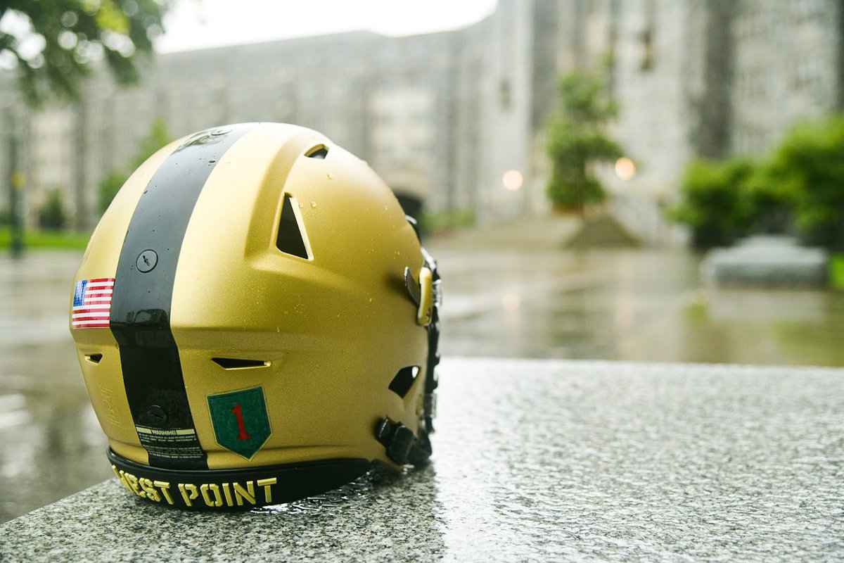 WestPoint_USMA's tweet photo. This Saturday, Army will be representing the @FightingFirst while they take on @BallStateFB! The 1st ID, nicknamed "The Fighting First" or "The Big Red One" after its shoulder patch, is the Army's oldest continuously serving DIV in the regular Army and based at Fort Riley, KS. https://t.co/aY2lprwcKh