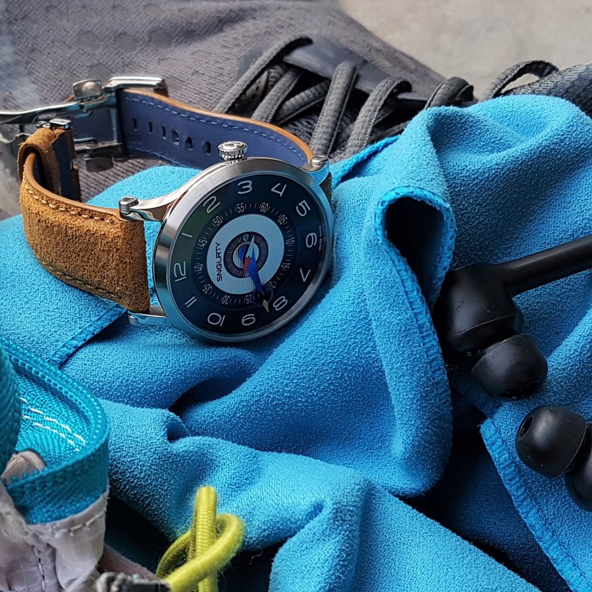 SnglrtyWatch's tweet photo. Resting time.
#sportswatch #sportswatches #wristwatchmania #watchzone #watchphotography #watchnerd #watchmania #watchlover #watchaddict #timepiece #microbrandwatch https://t.co/rQ1pNWCkhf
