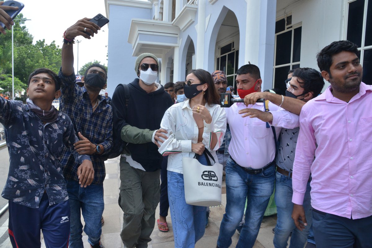 AsianStyleMagazine tweet media