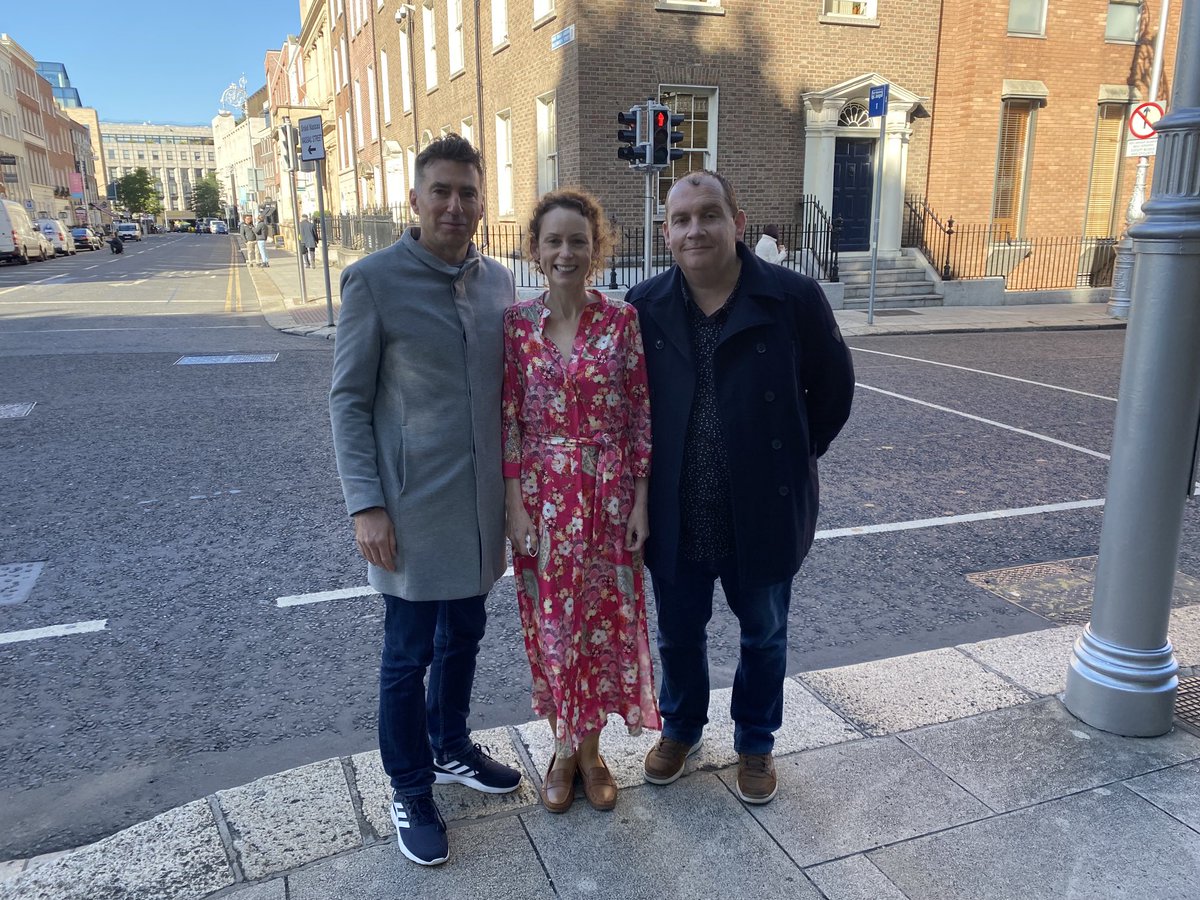 marie_sherlock's tweet photo. The pandemic is far from over for so many musicians, performers and arts workers.
Delighted to stand with members of @meaiireland today along with @SenatorEMurphy in their call for better support. #PayThePerformer https://t.co/HKjJMRjLMM