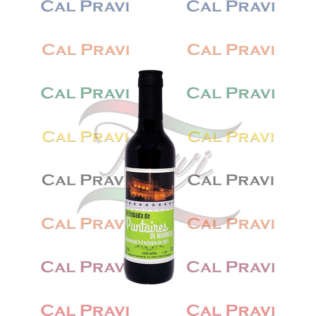 vinspravi's tweet photo. Molt contents d'haver fet les ampolles de vi commemoratives de la IV Trobada de Puntaires de Manresa que es celebrarà el proper dia 3 d'octubre a la Plaça Sant Domènec de Manresa. . Felicitats! #manresa #bages #puntaires  #vi https://t.co/VnuR3keWf9