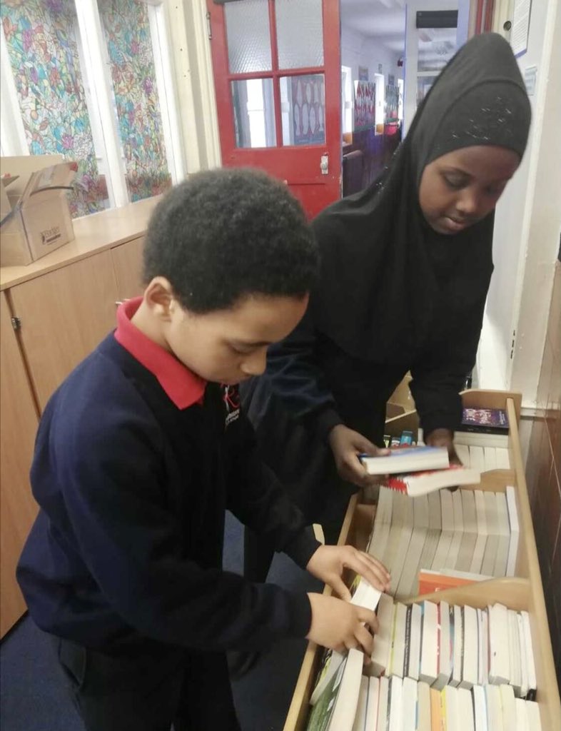 balhamnewsie's tweet photo. Buy A Book, Gift A Book! The Friends of Ravenstone Primary School @RavenstonePTA in #Balham, are having their school book sale this week and one of the parents has come up with a fundraising idea to ‘buy a book, gift a book’. Full info: https://t.co/lzFjW7kuPy https://t.co/xolEs2mjNX