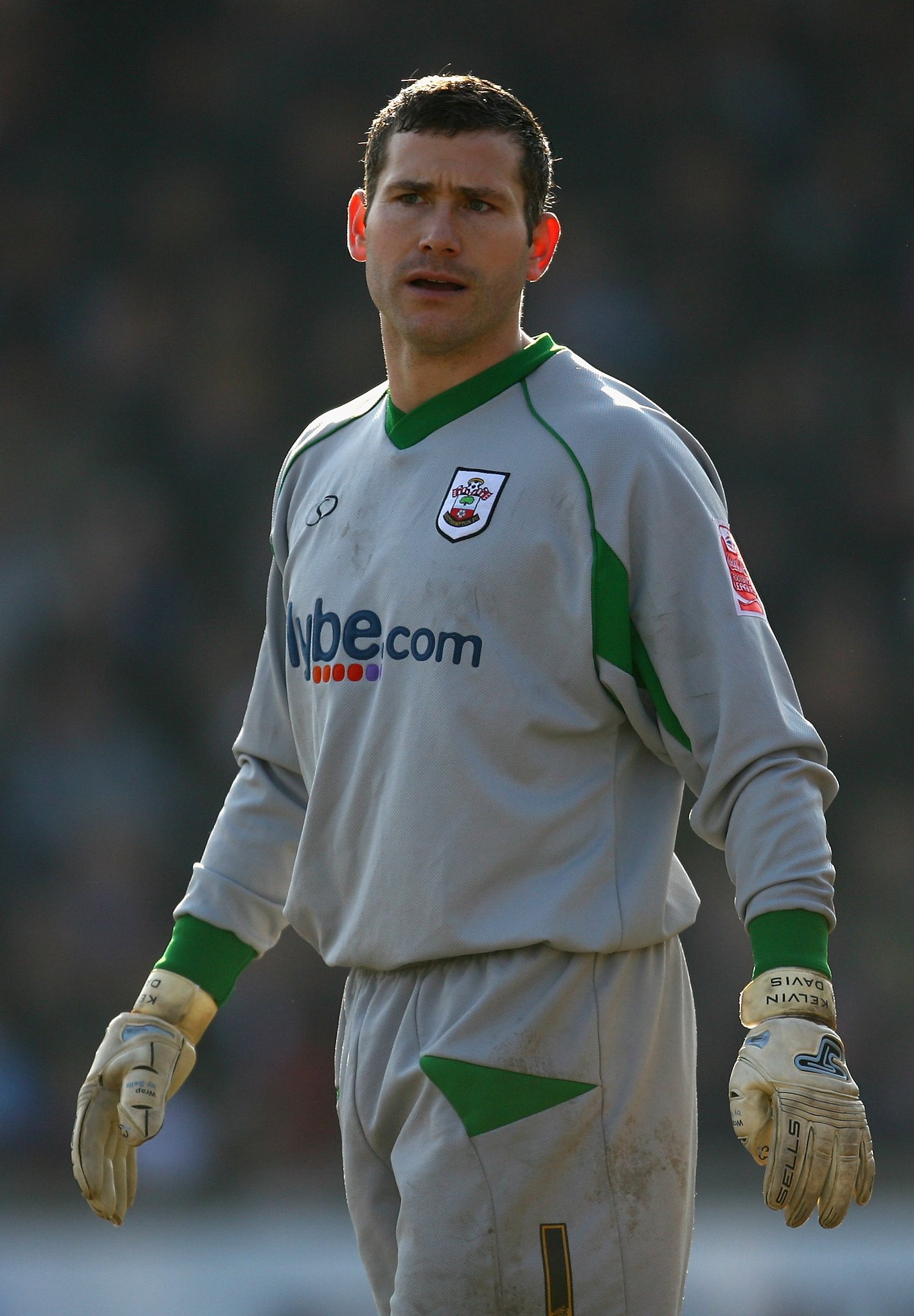  Happy birthday to Kelvin Davis! The legend turns 45 today. 