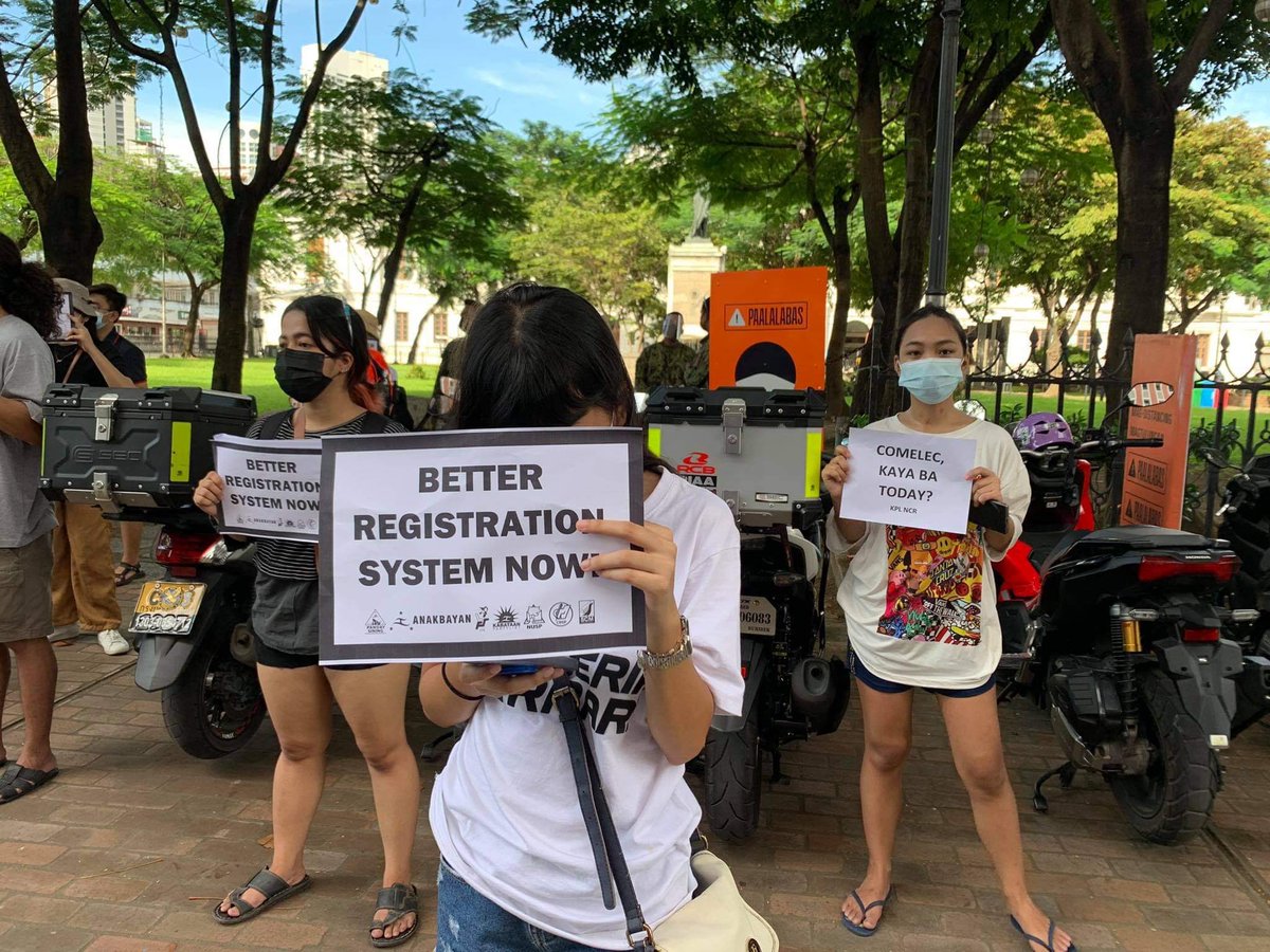 ABCarlosTayag_'s tweet photo. TIGNAN: Panawagan ng mga kabataang-estudyante para sa isang maayos, aksesibol at makamasang sistema para sa voter’s registration matapos mapagtagumpayan ang panawagang extension. 

#ExtendTheReg
#MagpaRehistroKa https://t.co/b12HAdDVhJ