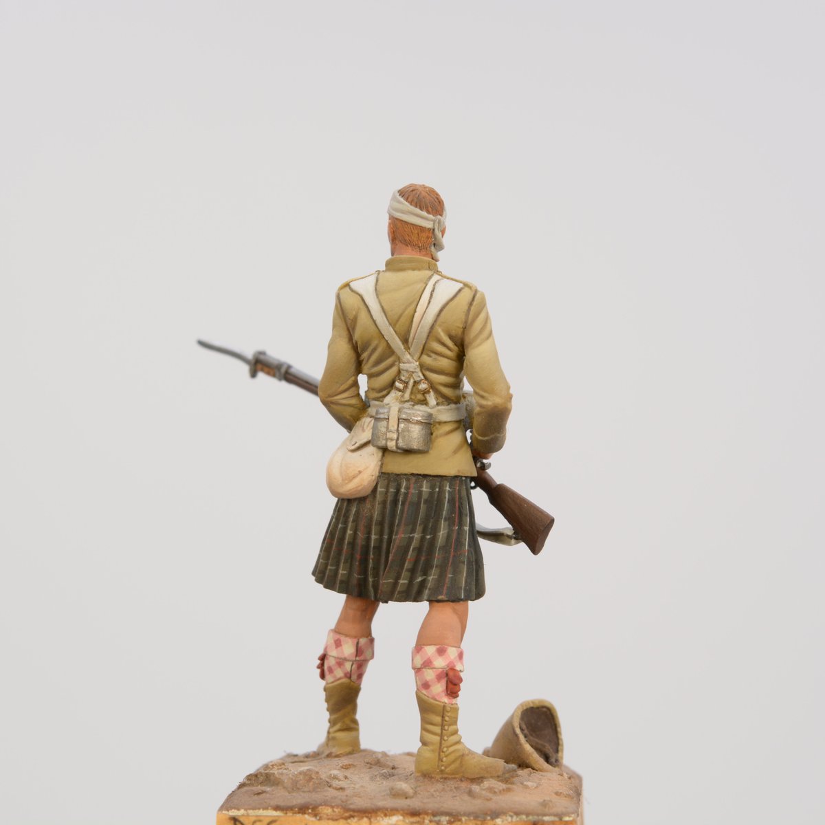 andreaminiworld's tweet photo. S13-F02 79 Seaforth Highlanders de Sudan, 1898 54mm 1:32 scale Link to product: https://t.co/rbQxPFWNxc #andreaminiatures #andreacolor #artinminiature #miniaturepainting https://t.co/UVmUUXcBlL