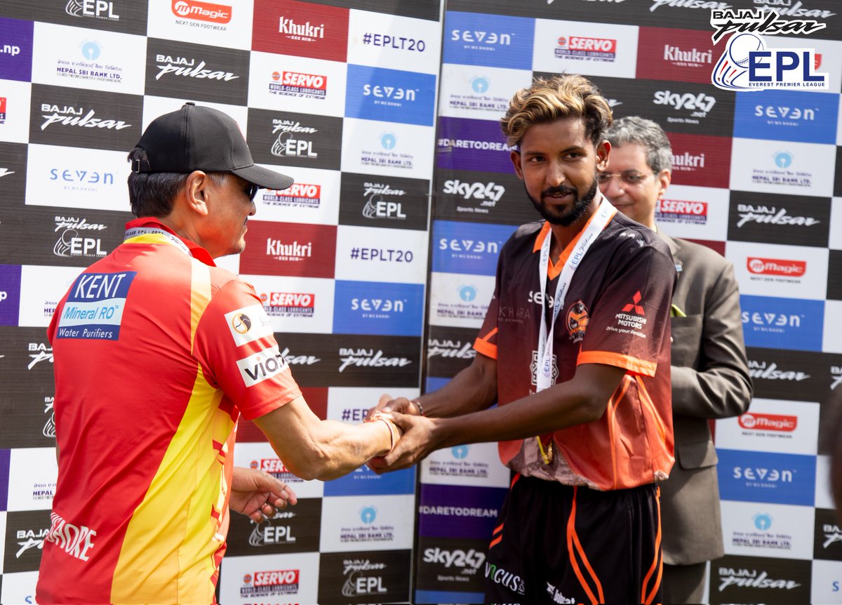 eplt20official's tweet photo. #NandanYadav receives his #motm award from Kishore Maharjan, owner of @LP_Patriots for his amazing display of bowling.
#eplt20
#datetodream https://t.co/1CN0sasFtH