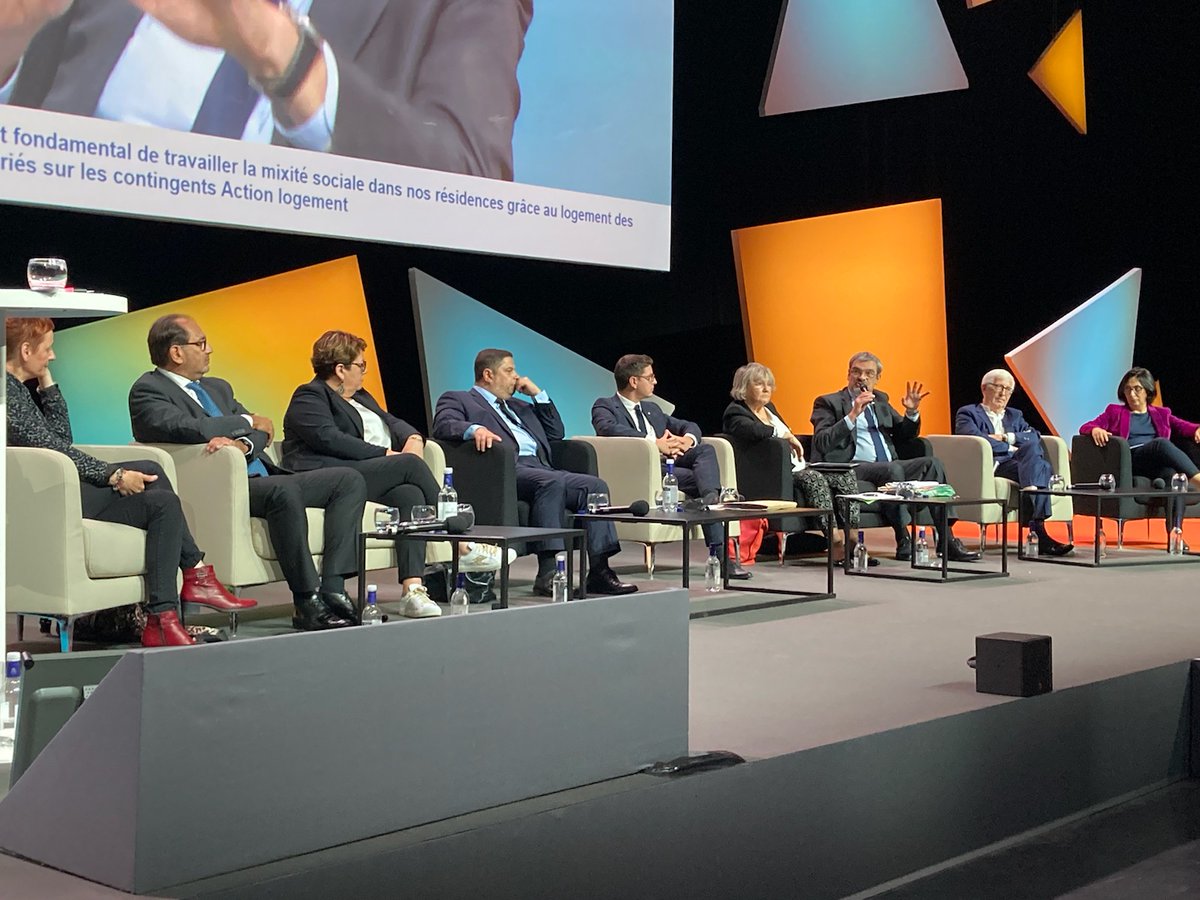 🔴[#CongrèsHLM] I 📍Plénière : Loger la France telle qu'elle est : qui a besoin d'un logement social en France ? I Intervention de #BrunoArcadipane, Président d'<a href="/ActionLogement/">Action Logement</a> Groupe.