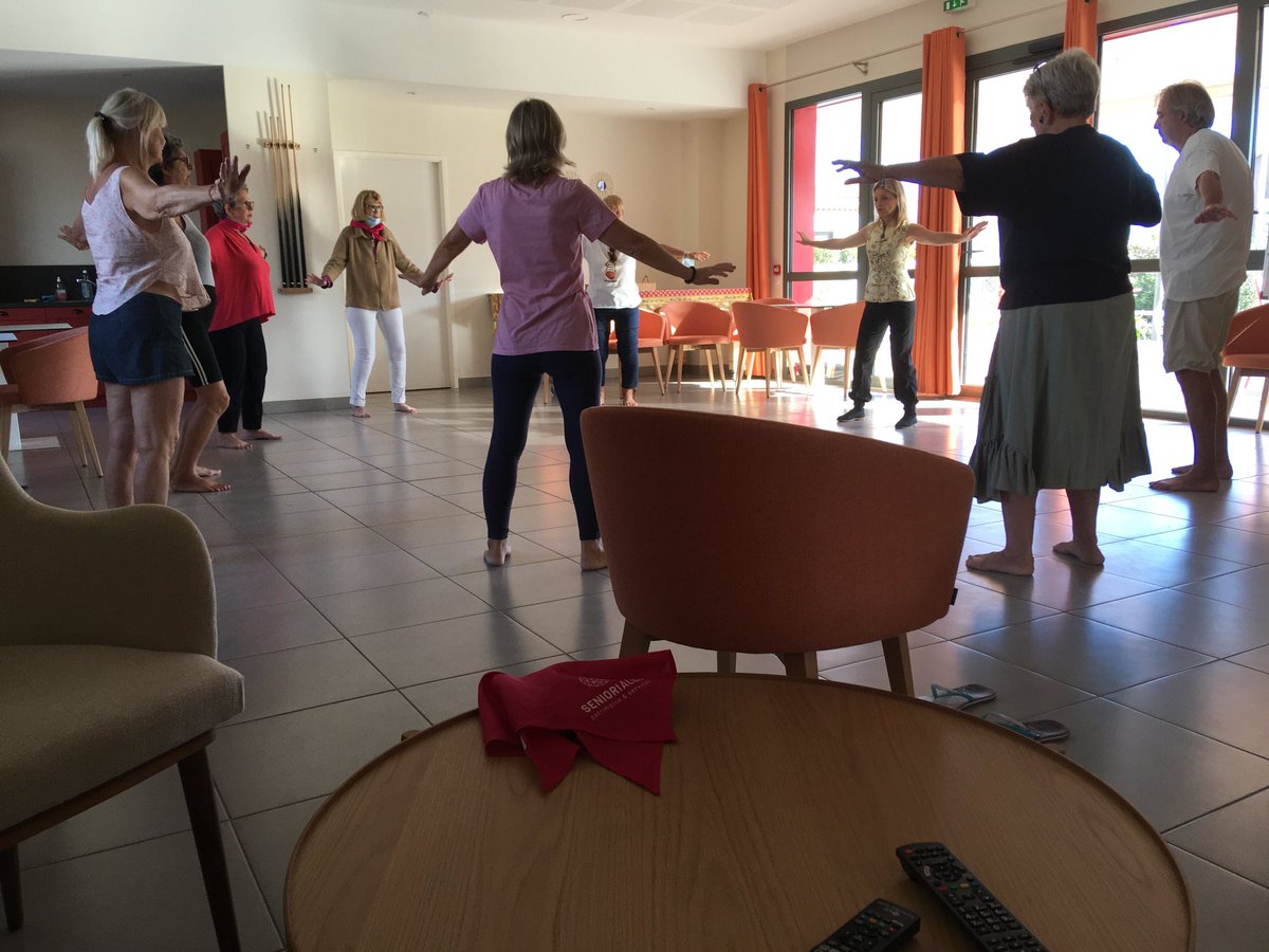 Premier cours de Qi Gong : le lâcher-prise est le maître mot pour cette discipline énergétique qui agit sur le corps et l’esprit.