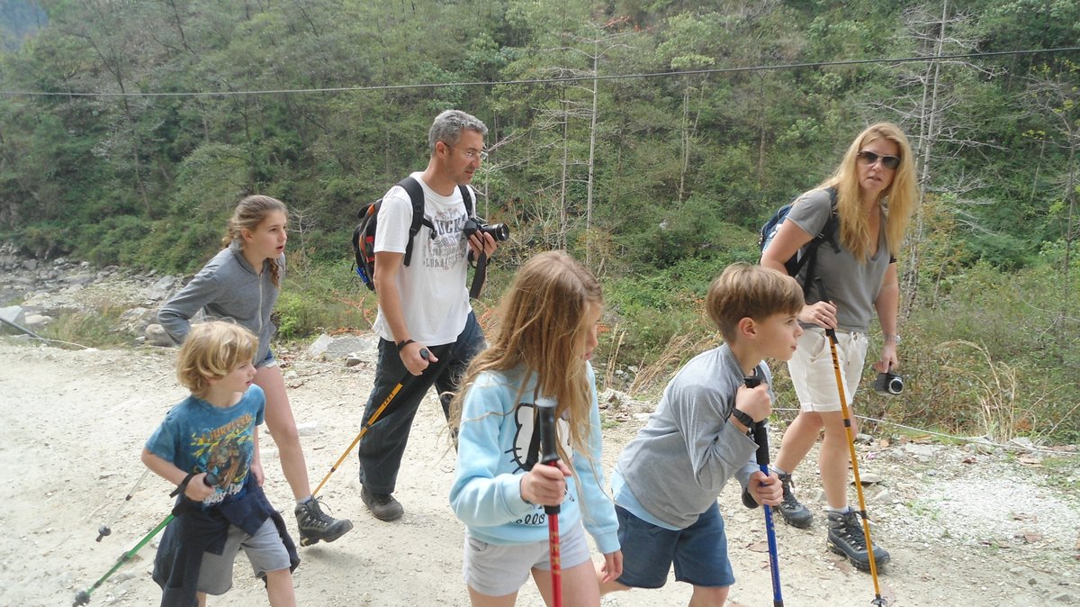 HighPassAdvent's tweet photo. Here is good news for all foreigner tourists,
Nepal throws away quarantine requirement and resumed issuing on-arrival visas to vaccinated tourists,
#trekking #tour #Travel #hiking #walking #vacation #holiday #kathmandu #Nepal #Rafting #everest #annapurna
https://t.co/lcABl83ytt https://t.co/02wtghLpT8