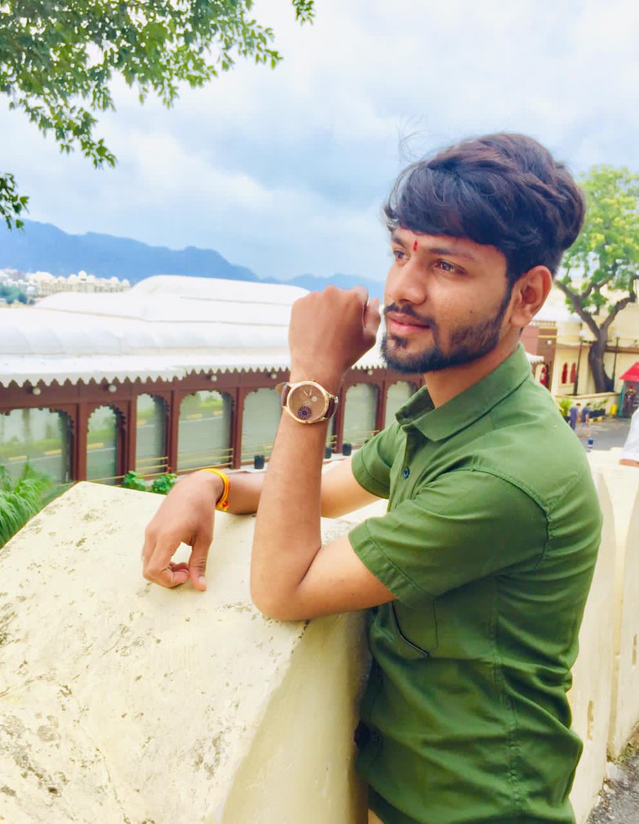jeevan_Gehlot's tweet photo. Lake City Udaipur Rajasthan
#pichhola_lake 
#udaipur 
#city_palace 
#beautiful_view 
@jeevan_0203 https://t.co/KsOYj2iVPF