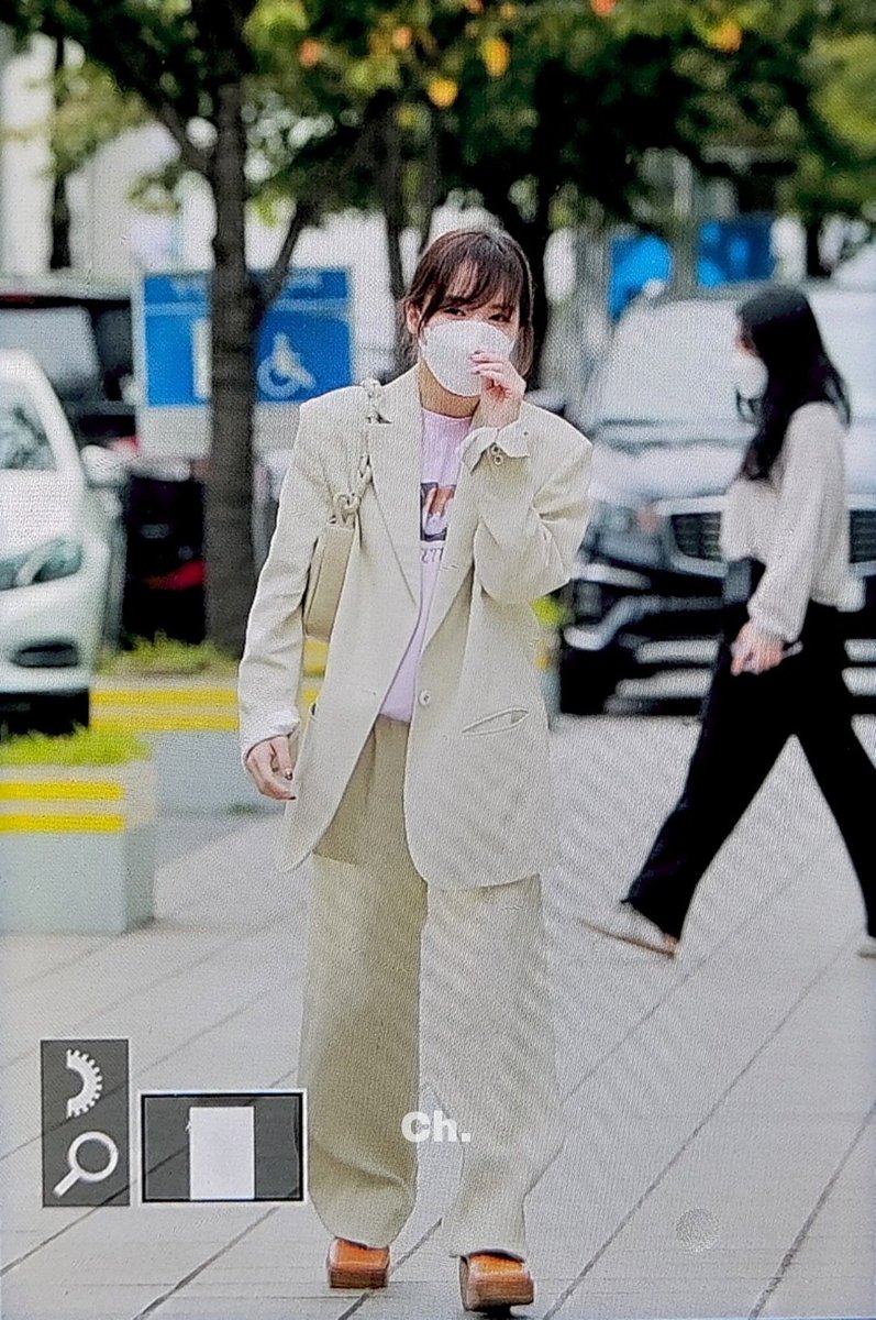 채채💙 tweet media