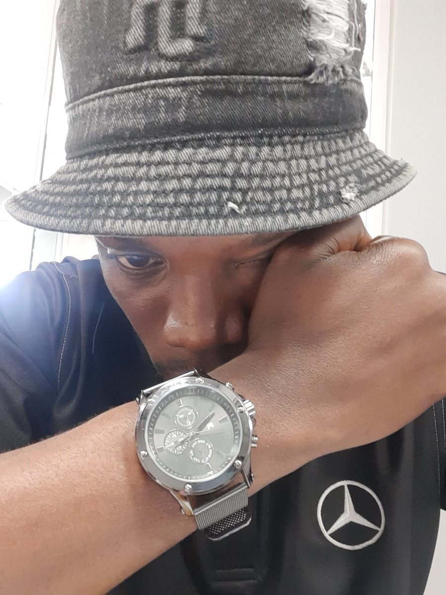 Gundo98469373's tweet photo. #HowFarYouTravelledForSex
We went to Durban from PTA... the girl organized her friend and I had my friend too... https://t.co/Yx8nJQA8RK
