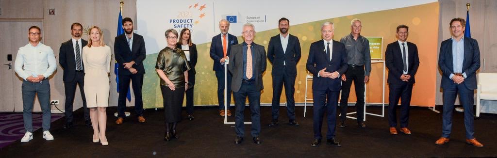 dreynders's tweet photo. The winners of #EUProductSafetyAward 2021 raised the bar for innovations that make products safer for all. They are leading by example. 🏆🥇

I hope the dedication of these companies to the protection of EU consumers will motivate other companies to adopt this same priority. 🇪🇺 https://t.co/V8cnIWQmgl
