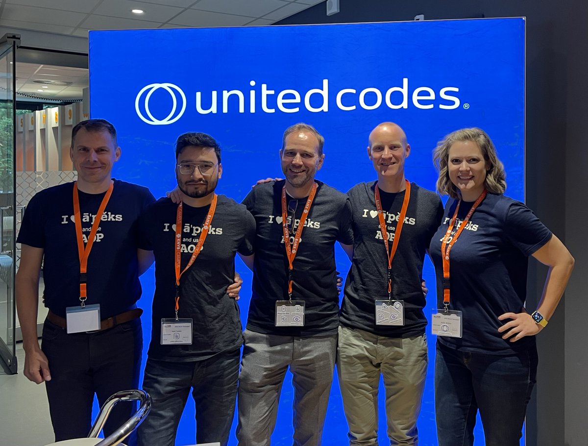 united_codes's tweet photo. Stop by our booth at APEX World!

Spin the wheel to win fabulous prizes and pick up some stickers!

#APEXWorld2021 #orclapex @nl_oug 

@apexofficeprint @apexmediaext @Plug_ins_Pro @APEXProjectEye https://t.co/ScXsh6EKsp