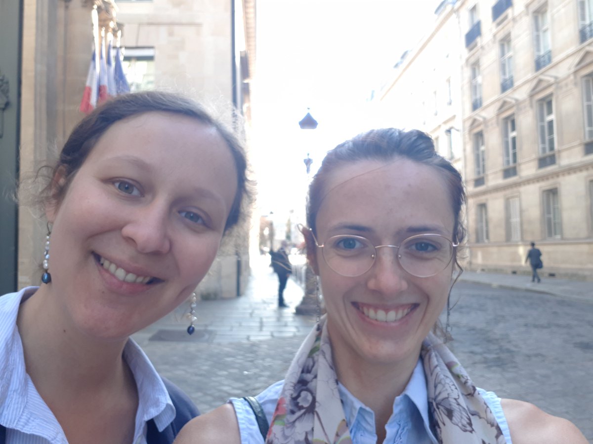 L'association poursuit son plaidoyer sur la tarification incitative des déchets à la suite d'une proposition de la <a href="/Conv_Citoyenne/">Convention Citoyenne pour le Climat</a> : <a href="/moira_tr/">Moïra T.</a> et Pauline rencontraient ce matin <a href="/jrcazeneuve/">Jean-René Cazeneuve</a> à l'<a href="/AssembleeNat/">Assemblée nationale</a> pour préparer les discussions du #PLF2022