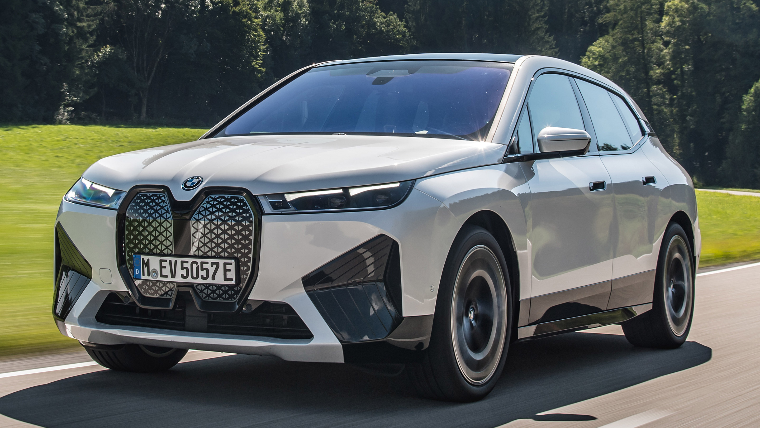 Electric vehicles suv 2021 discount
