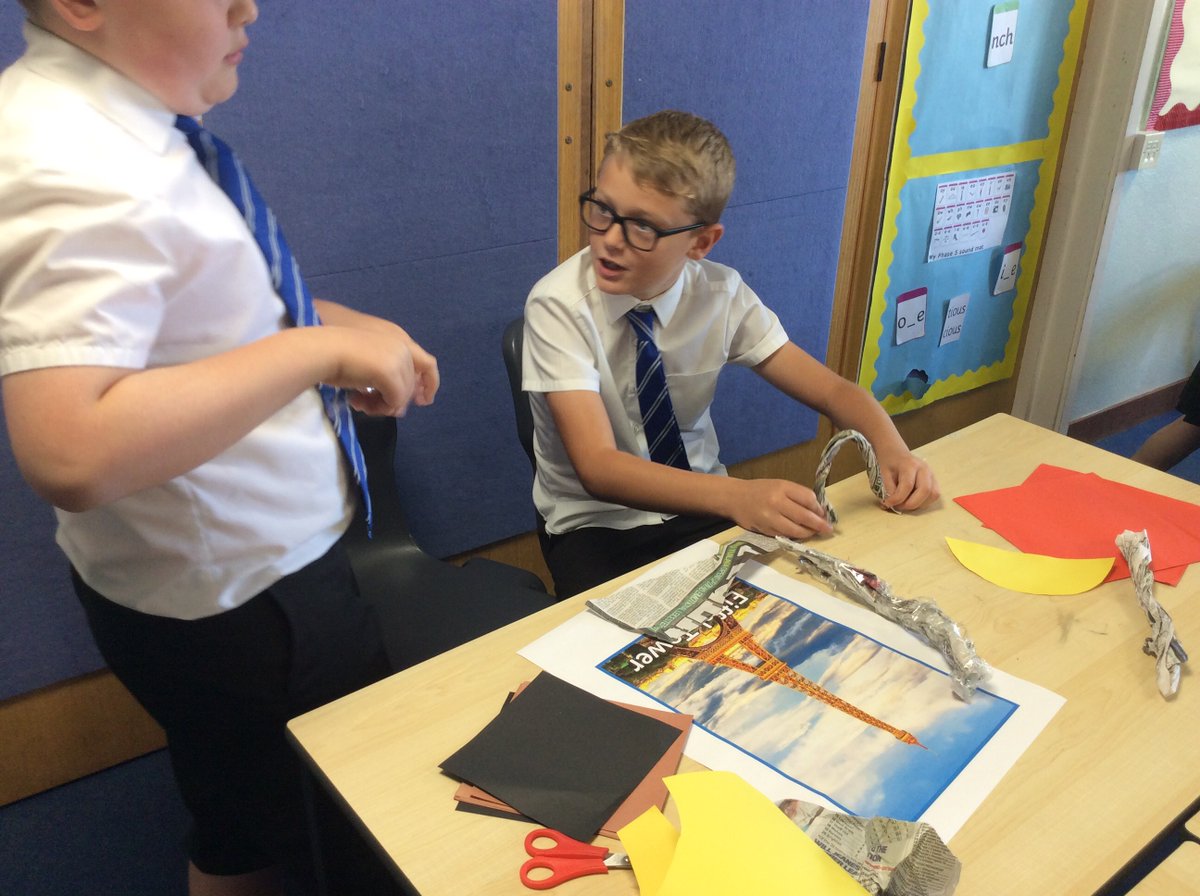 Caerhays: National Languages Day😀