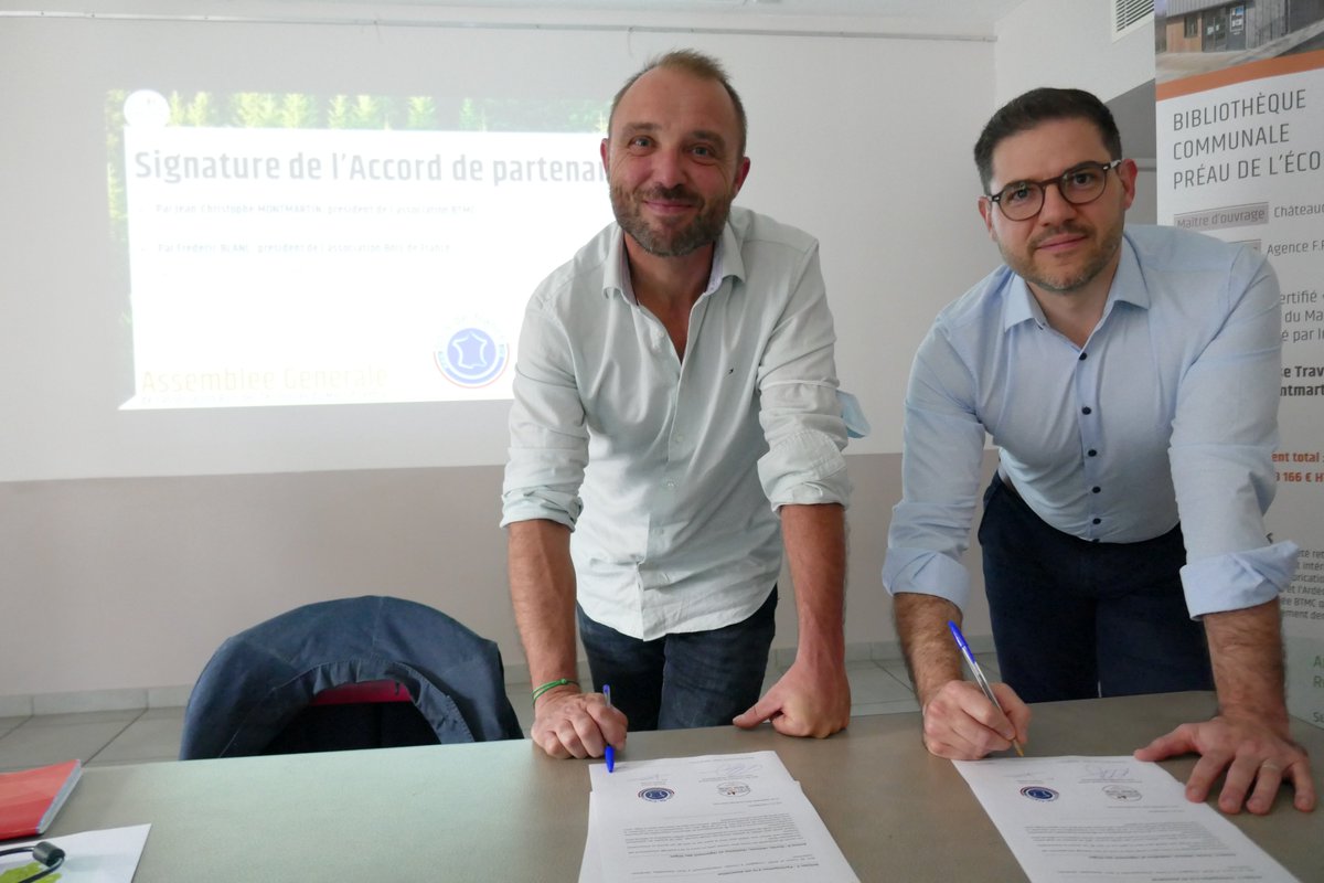 certif_BTMC's tweet photo. 🤝@boisdefrance et #BTMC ont signé leur accord de #partenariat !

L'objectif, œuvrer plus efficacement pour la #relocalisation de la transformation des #bois français de nos massifs forestiers. 

🔎Pour en savoir plus, rendez-vous sur notre site internet : https://t.co/dGseSPXs6b https://t.co/viwAeVHzcU