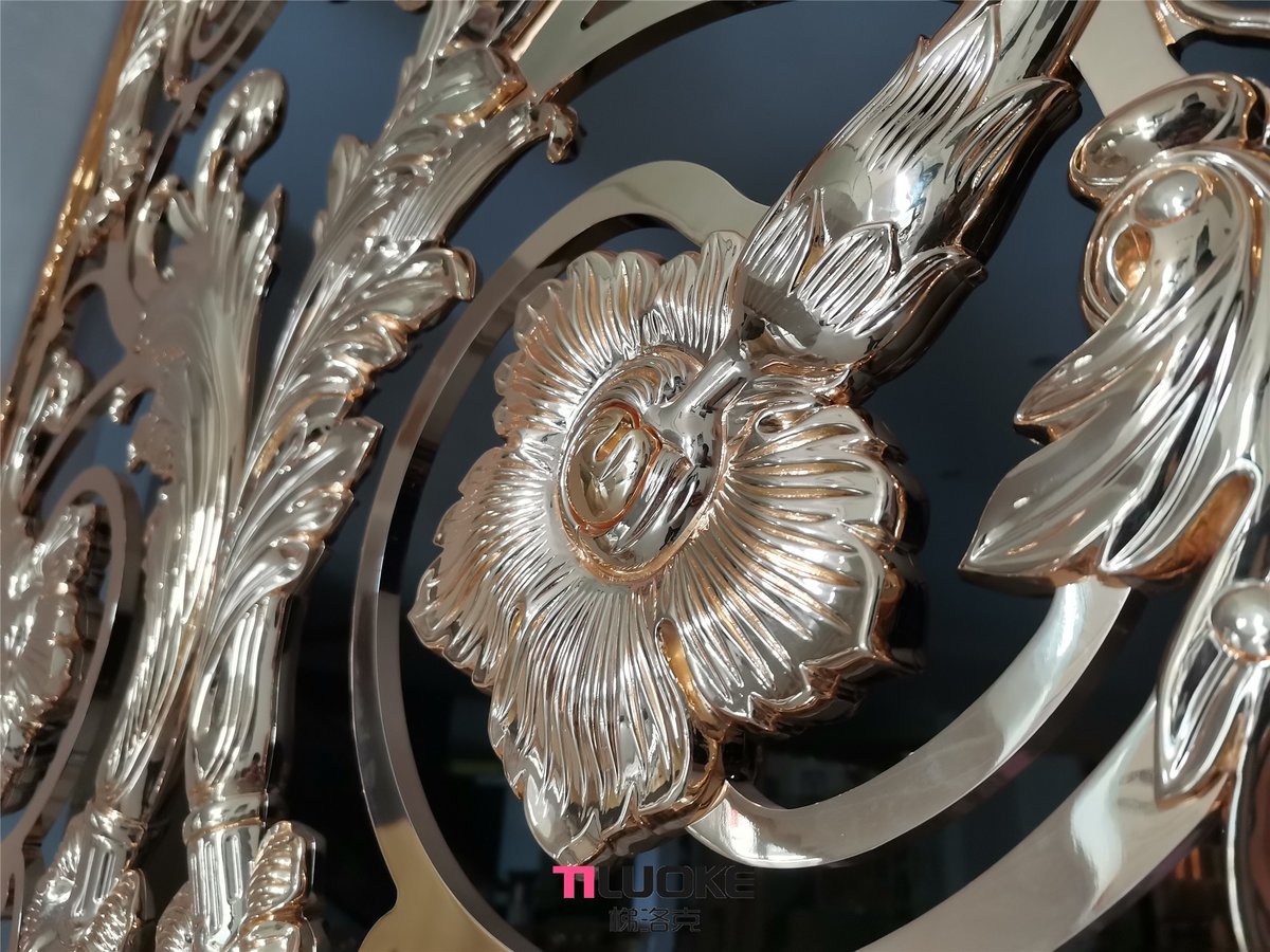 BaoRaphael's tweet image. Super luxury brass material partition screen TLK-PF030. suitable for high end villa and hotel projects only.
#partition
#partitionscreen
#roomdivider
#aluminumpartition
#brassparitition
#partitionwall
#screen