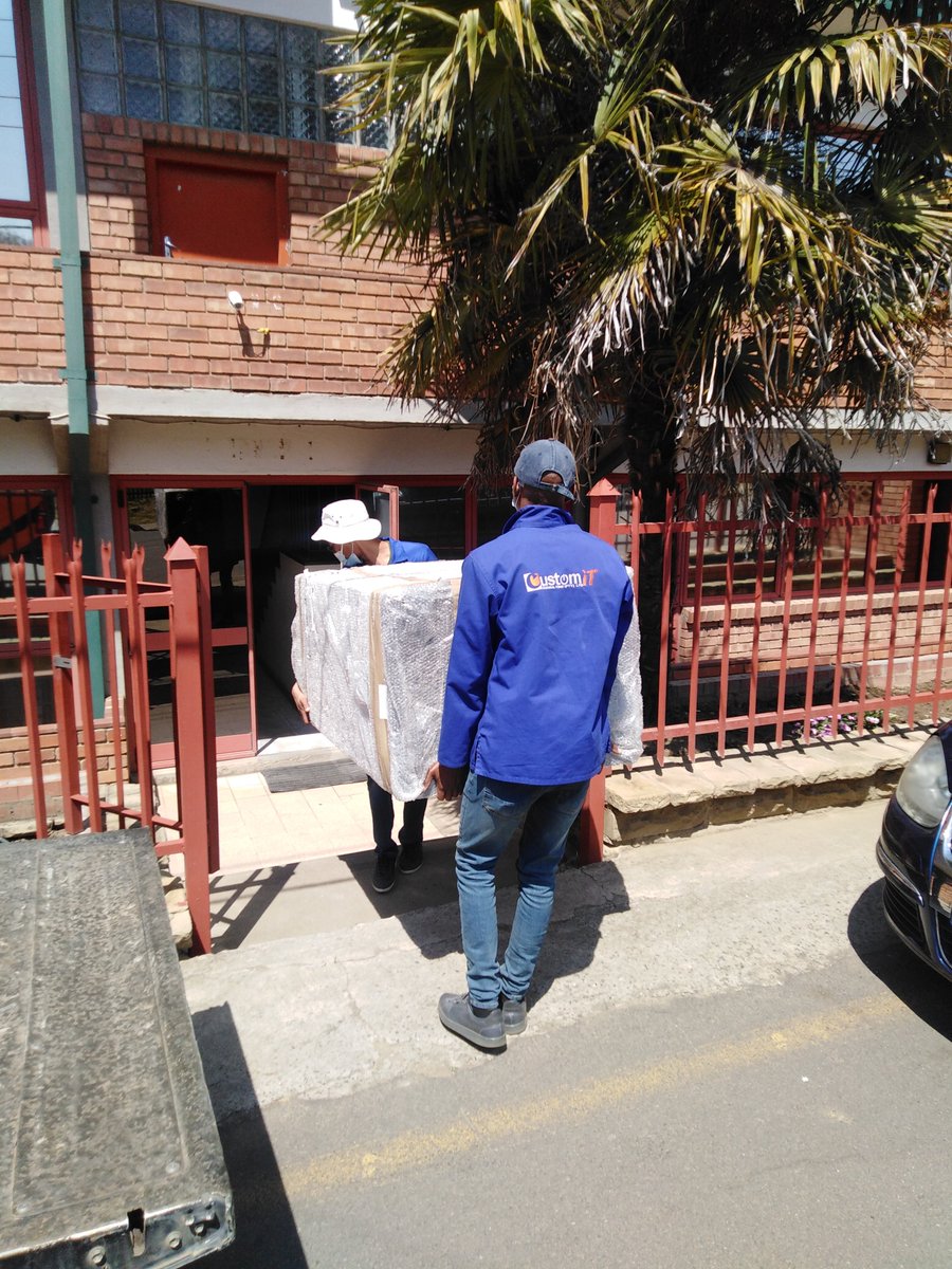 _CustomIT's tweet photo. Delivery of Zone Racks and Servers to our clients.

For this and more ICT services, call us on +266 2831 9193 or visit our website https://t.co/JJldR3F77E for a quote #Lstwitter #ICT #CustomIT https://t.co/4TUT8m8grv