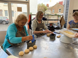 BrightonCarers1's tweet photo. Another fabulous baking workshop for our family friend carers @stonehambake, as part of the @AgeingWellFest 
We made some amazing loaves and had a great time! https://t.co/RYFrfdAl4A