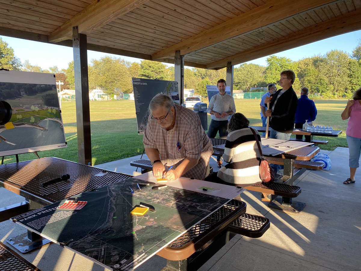 bobnd's tweet photo. Great turnout at our public information meeting and visioning session for Willoughby’s Osborne Park. https://t.co/bQ7qeCq5Hl