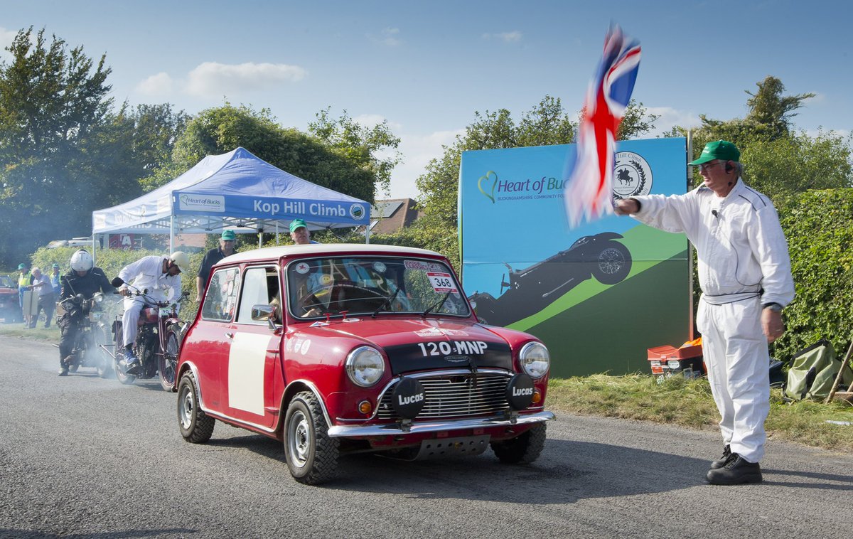 MariaCostello's tweet photo. How about #fourwheelwednesday 😬
Being offered a go up @Kop_Hill_Climb in this Barrie ‘Whizzo’ Williams Mini was something I could not refuse - what a treat -huge thanks to Dick Skipworth for this highlight of the weekend. #thankyou #barriewhizzowilliams #mini #kophill @HagertyUK https://t.co/oydSitbSDu