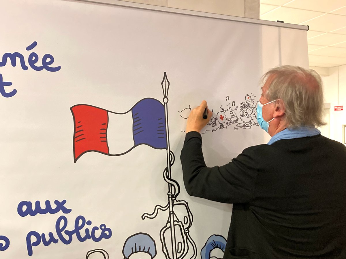 GHT_Coeur_G_Est's tweet photo. 📷Retour en images sur l'inauguration de l'expo @plantu dédiée aux #hospitaliers au CH #Verdun St-Mihiel. Un beau moment de partage plein d'humanité🥰Encore merci à Plantu pour son engagement pour l'hôpital public ! 👏Itinérante, l'expo sera présentée dans les 9 hôpitaux du GHT ! https://t.co/F8K6DhOkSS