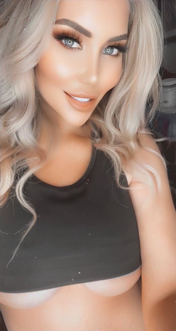Good night lovers 💋 off to #DALLAS TEXAS ✈️ 🤠 https://t.co/1I6YdhqXt6<a href="/tag/dallas"class="tags">#DALLAS</a>