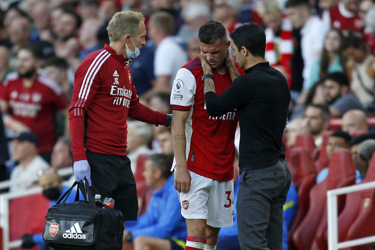 Injury update: Granit Xhaka will be out for three months with a significant injury to his medial knee ligament. 

Get well soon, Granit.