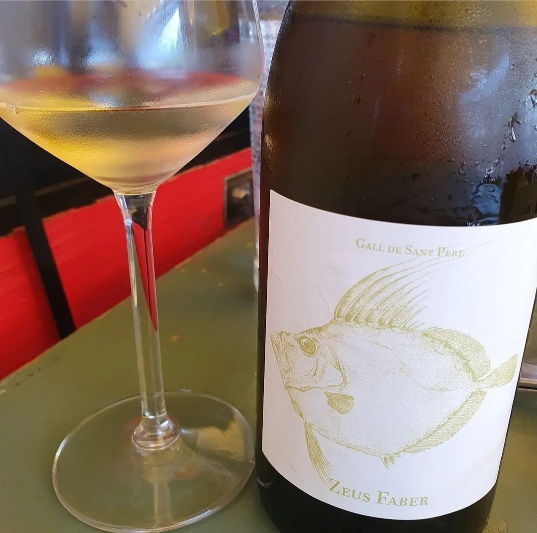 vinsalella's tweet photo. Aquí teniu alguns dels blancs que hem tastat durant aquest mes de setembre al Col.lectiu Sauló. @vinsabadal @bouquetdalella @Gramona1881 #PereGuardiola @dopladebages @alella_do @dopenedes @DOEmporda #vicatalà #docatalanes #catalanwines #vinosdecataluña #vinsdelacatalogne https://t.co/e1Msl4eeTL