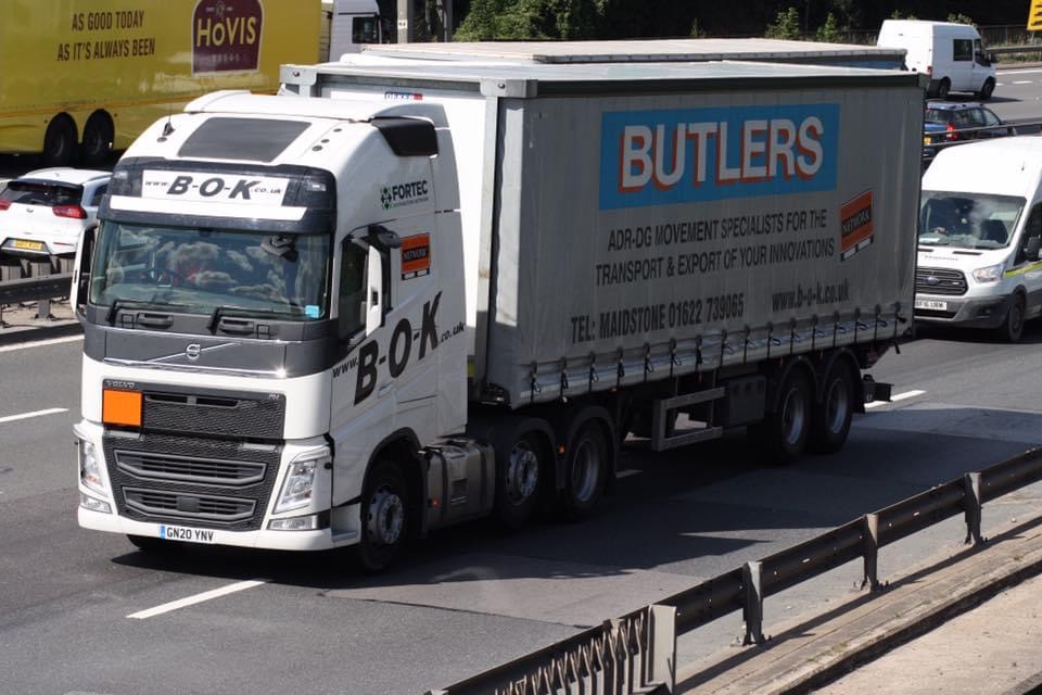 Our urban trailer spotted in Dartford #trucking completeing deliveries &amp; collections for <a href="/HazchemNetwork/">The Hazchem Network</a>