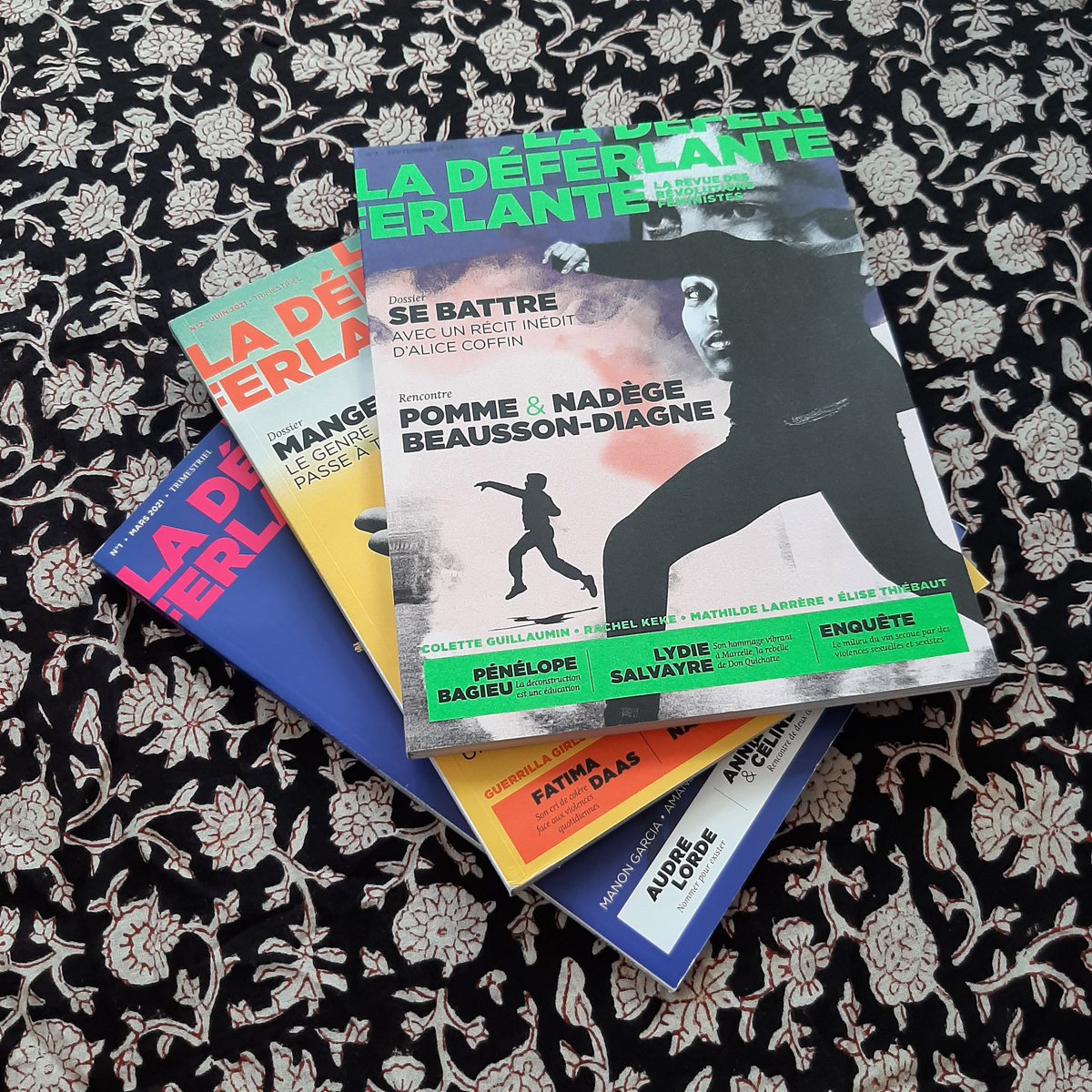 Notre association est maintenant abonnée à la revue féministe <a href="/deferlanterevue/">La Déferlante</a>. Les trois premiers numéros sont disponibles dans notre bibliothèque.