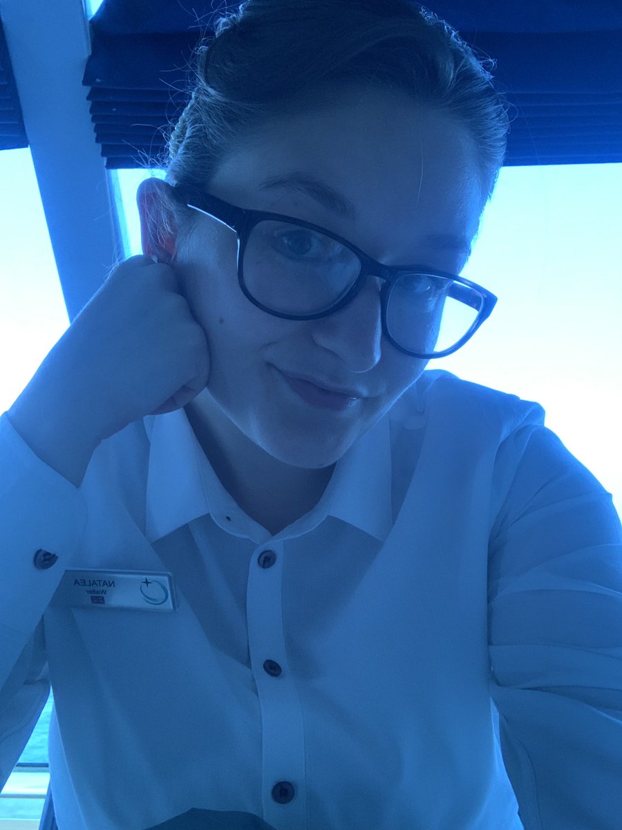 NataleaAnnee's tweet photo. Somewhat caught time for a selfie 😜 https://t.co/zDS7sq85W5