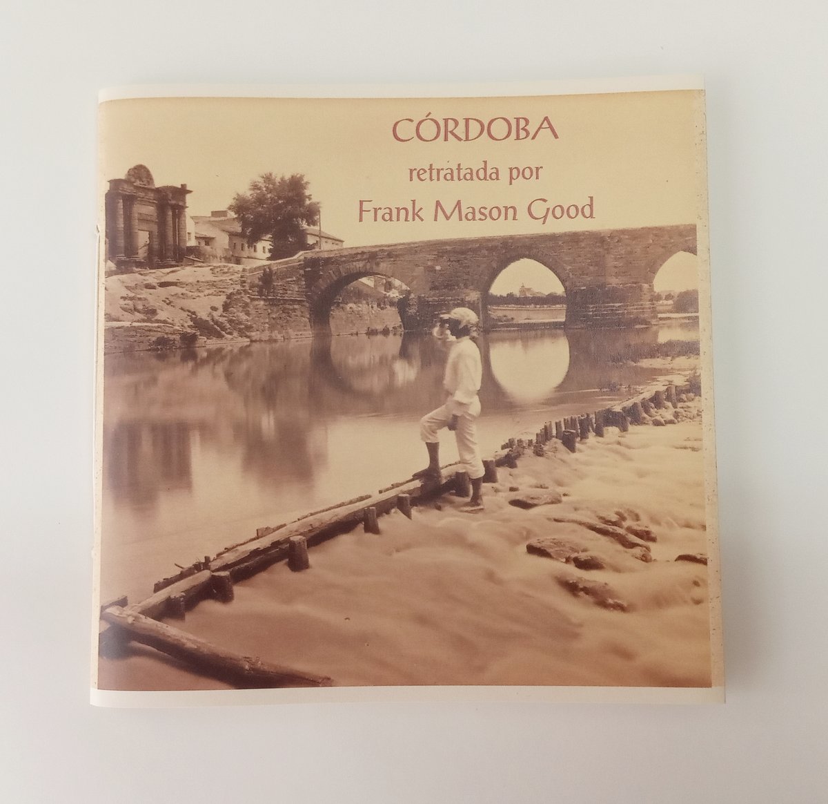 Ediciones depapel tweet media