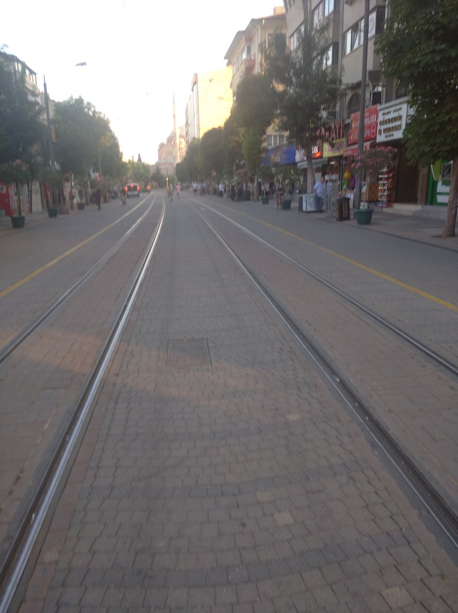 İzmitten bayanlar ciddi birliktelik isteyenler arayın tanışalım bekarım 05421971977