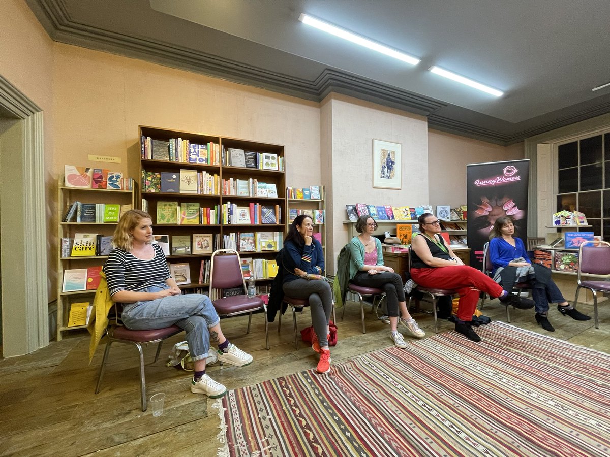 FunnyWomenLynne's tweet photo. From grand finals to grassroots. New beginnings (maybe) at our @funnywomen #ComedyWorkout last night at @store_104 in my manor of Rochester! Thanks @bakersmedwaytc @MWartsandevents @Nic_Lamont @Carmziemackey for making it fun! https://t.co/FFgRvJLl6d