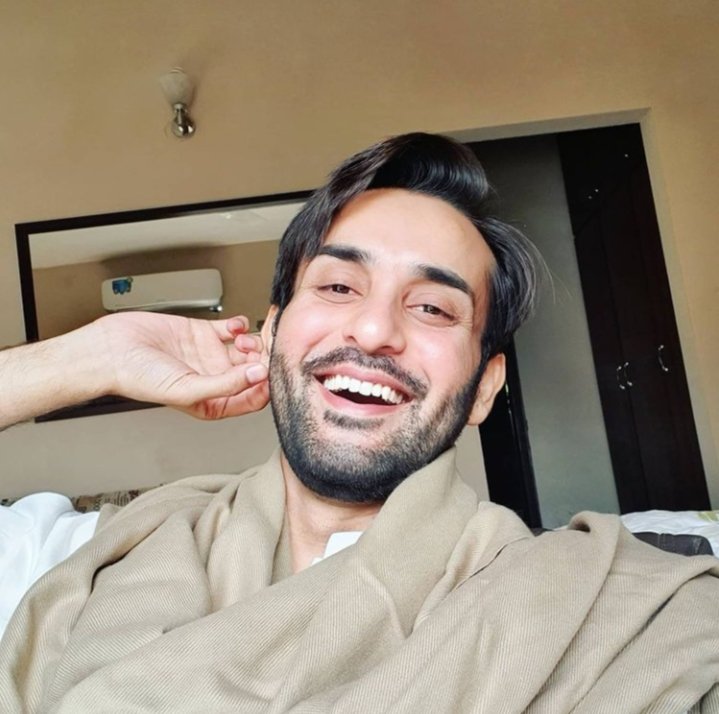IffiKhanG's tweet photo. Happy birthday hero 🥰❤️❤️
#AffanWaheed #HappyBirthdayAffanWaheed https://t.co/aeFIPwJdmY