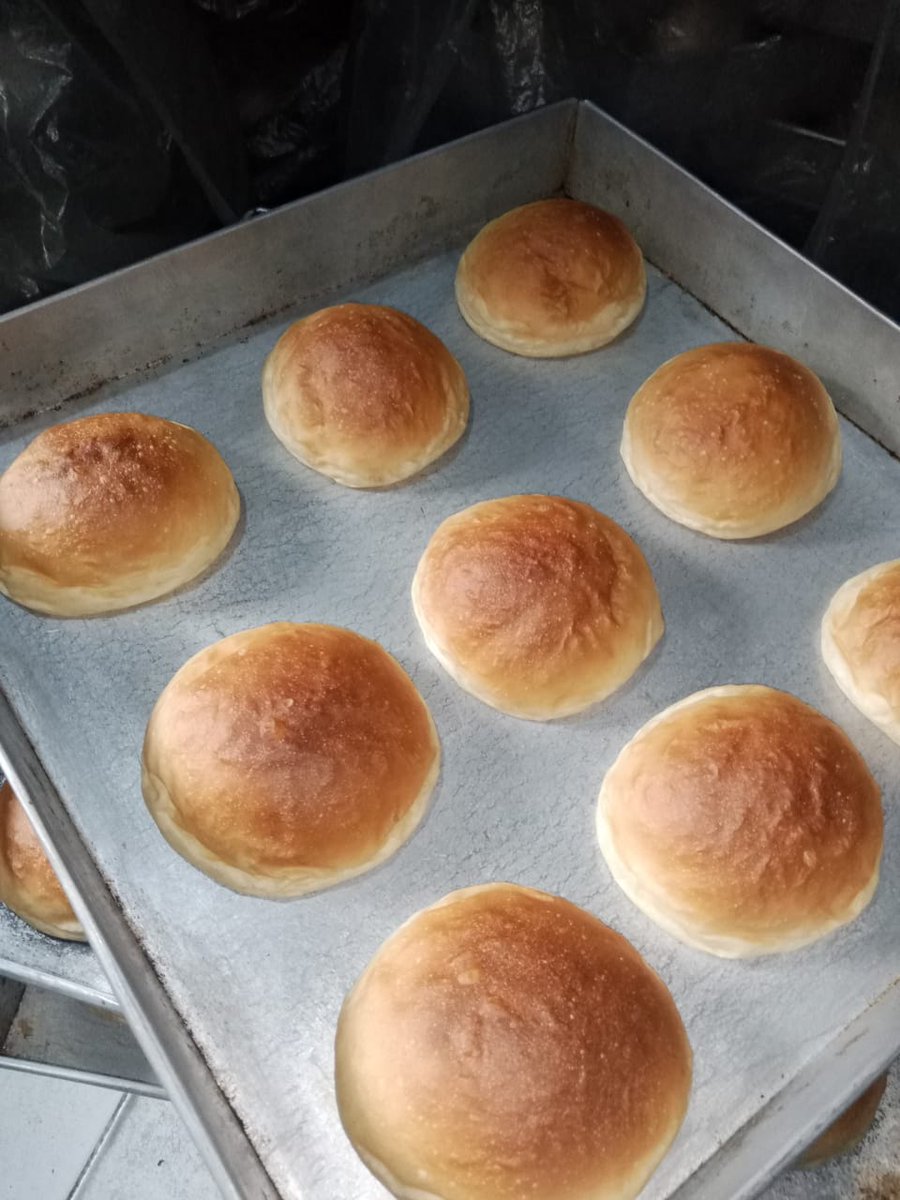 Selamat sore
Yg mau pesan roti manis dgn berbagai rasa silahkan yua
Harga 2000
Pesan di atas 50 harga 1600
Yg mau minat jualan dan jadi reseller juga boleh
Syarat dan ketentuan berlaku 😊🙏
Yg minat bisa WA :085692726035